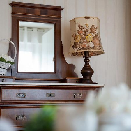 B&B Il Salvi Sassoferrato Exteriör bild